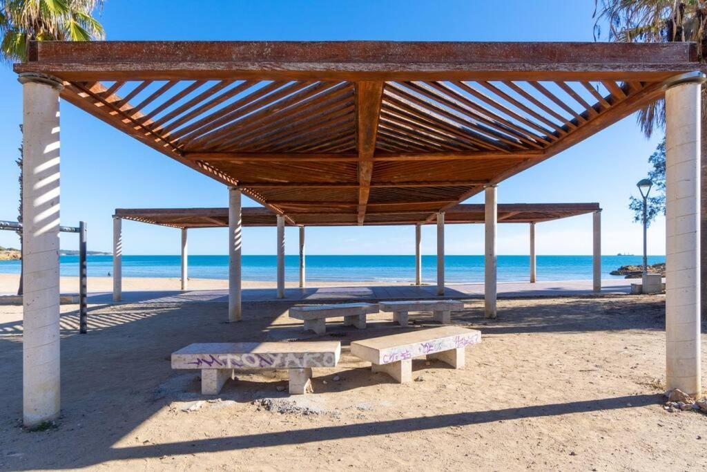 Privilegiado-Tarragona-50Mplaya-Wifi-Pool-Relax8 ภายนอก รูปภาพ